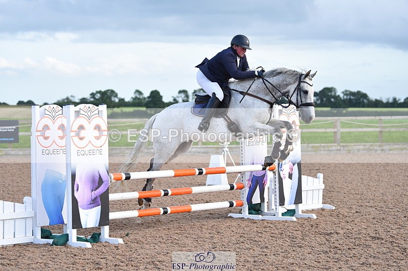 230711A-190932-00581 - 90cm