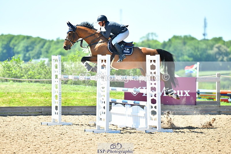 230526A-141858-02487 - Cls 5 National 1.30m Open