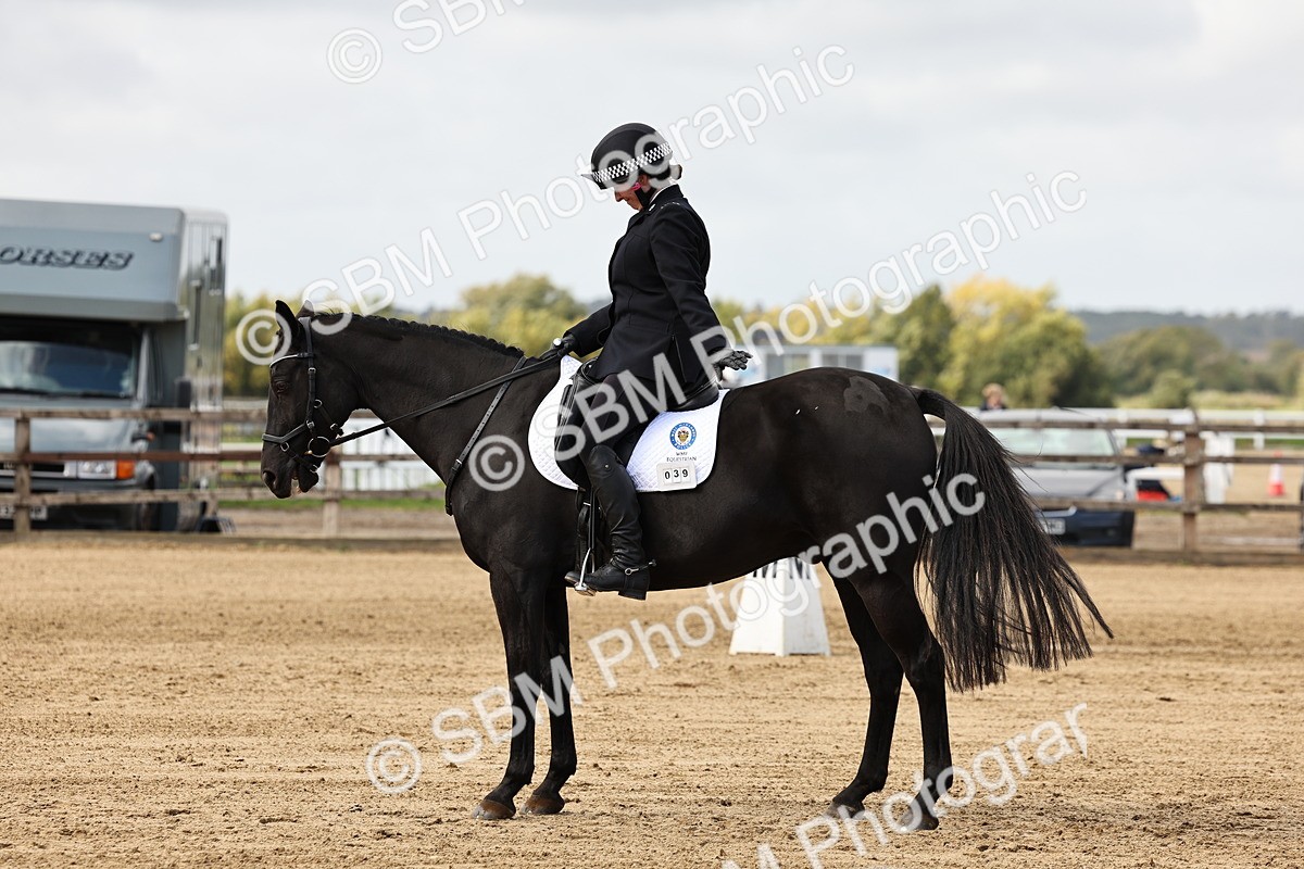 SBM_001121 - Class 46 - Novice 1 Combined Training
