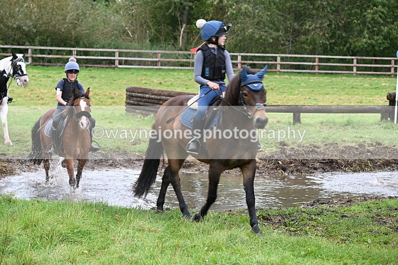 WJ6_7151 - Time at Photographer 13:06 to 13:23