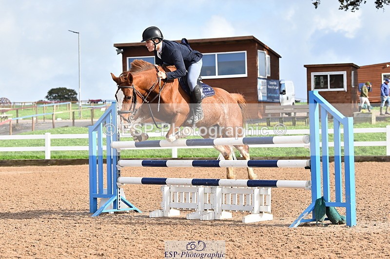 231029A-121952-03269 - Pony Foxhunter & 1.10m Open