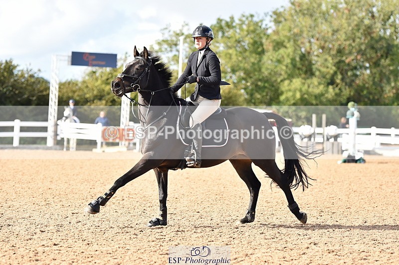 231014A-144240-05336 - Cls 15 1.05m Amateur Q 2nd R