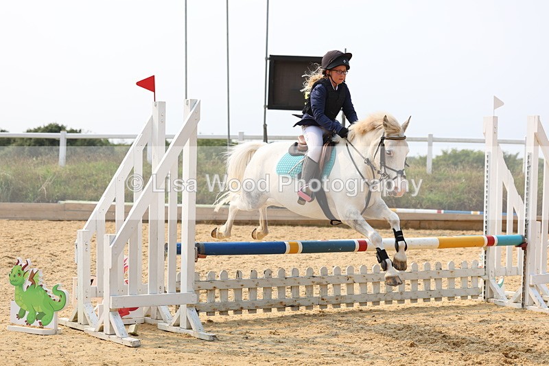 3E7A2888 - Class 11: Junior 70cm