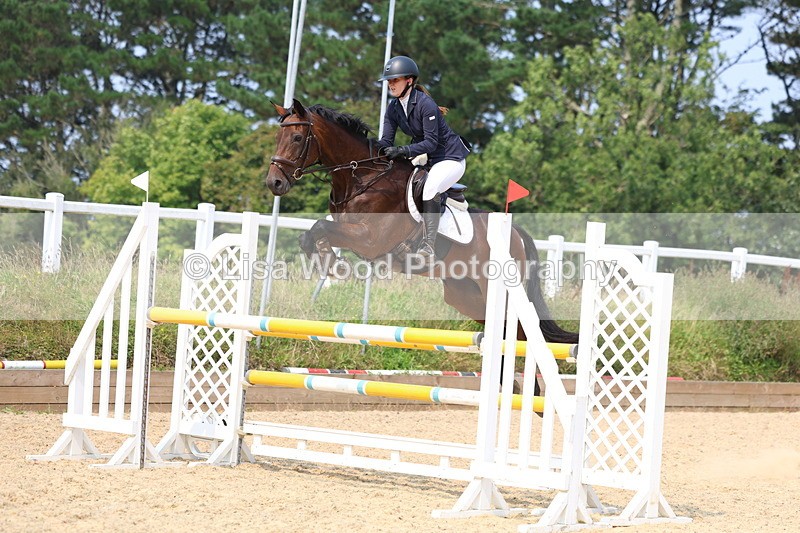 3E7A2209 - Class 7: Senior 1.05m