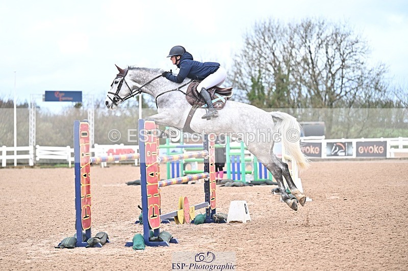 260220-140111-00828 - Cls 6 Foxhunter and 1.20m