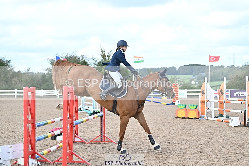 241005A-113836-03474 - SAT Cls 17 95cm Amateur Quali