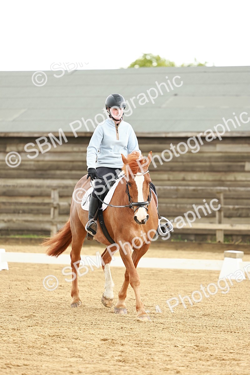 0B8A3518