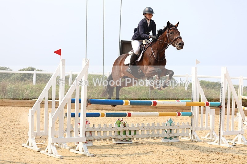 3E7A2206 - Class 7: Senior 1.05m