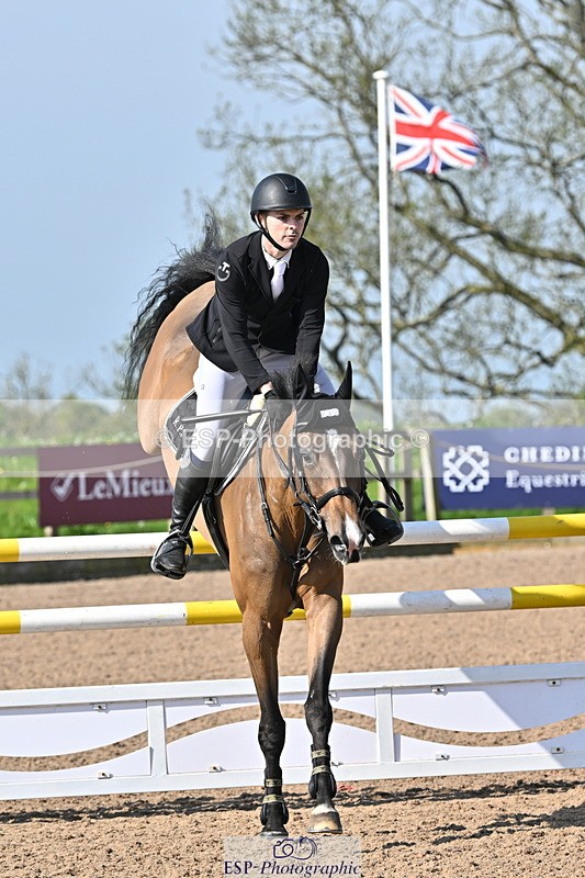 240509A-092820-00562 - Cls 8 Foxhunter