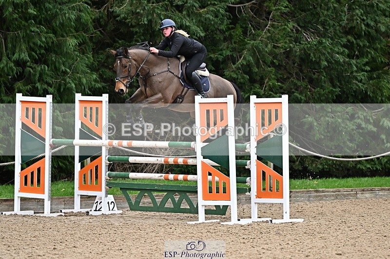 250201A-143559-00984 - Cls 04 Local Horse 120cm