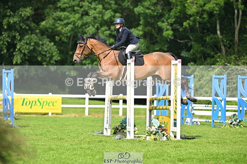 140626A-160930-00111 - Cld 46 Snr 1m 10 Grand Prix