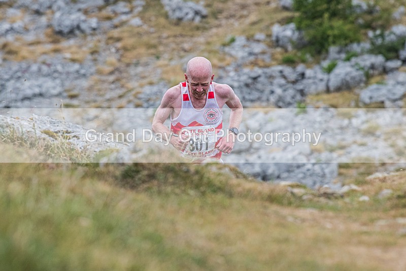 Hutton Roof-33 - Hutton Roof Fell Race Saturday 24th May 2025