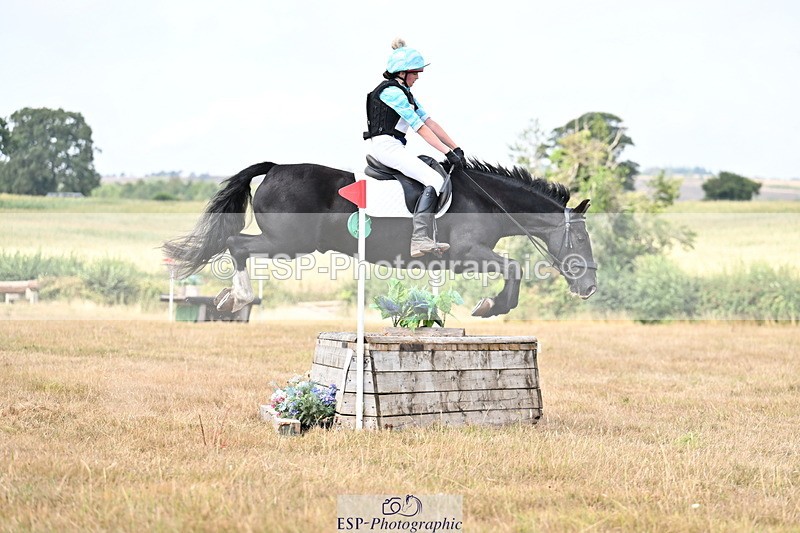 250824A-131224-37017 - 2086-Natalie.Squire-Charcoal