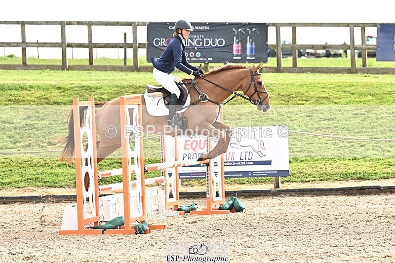 250416-100525-00206 - Cls 1 British Novice and 90cm