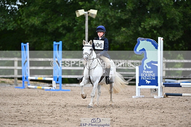 250820A-174246-11365 - 50cm, 16.45 to 18.00