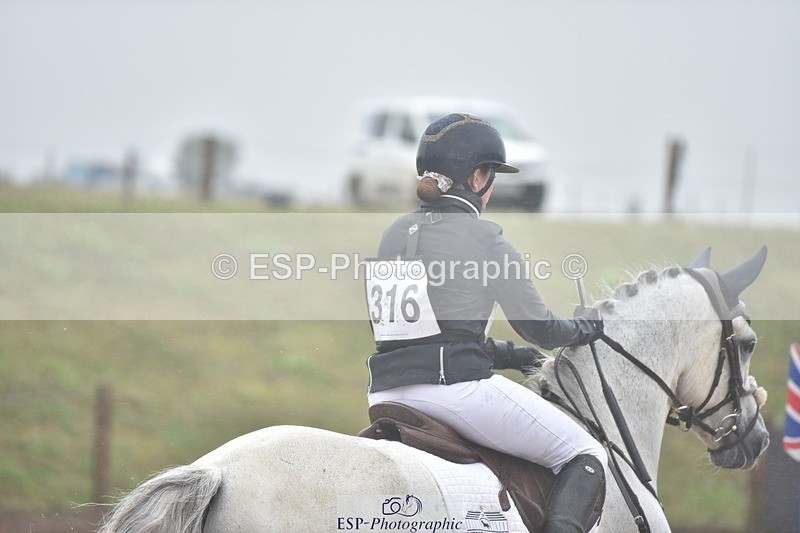 250830-141414-03526 - G-316-Holly.Horton