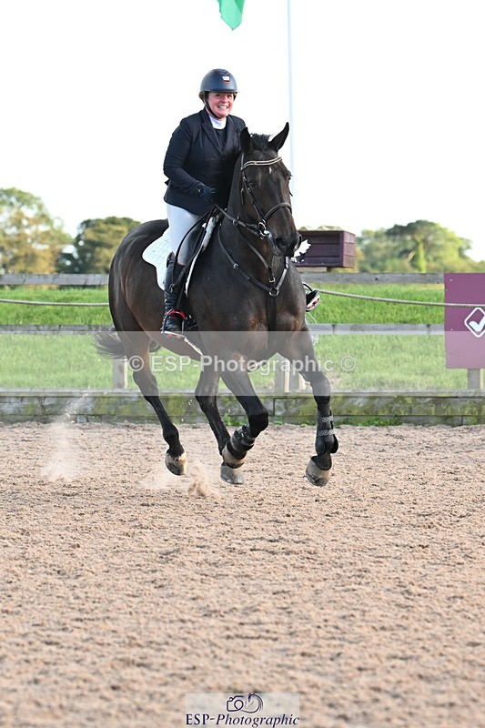 240913A-180110-05565 - Cls 19 Snr 1m Open Speed Derby