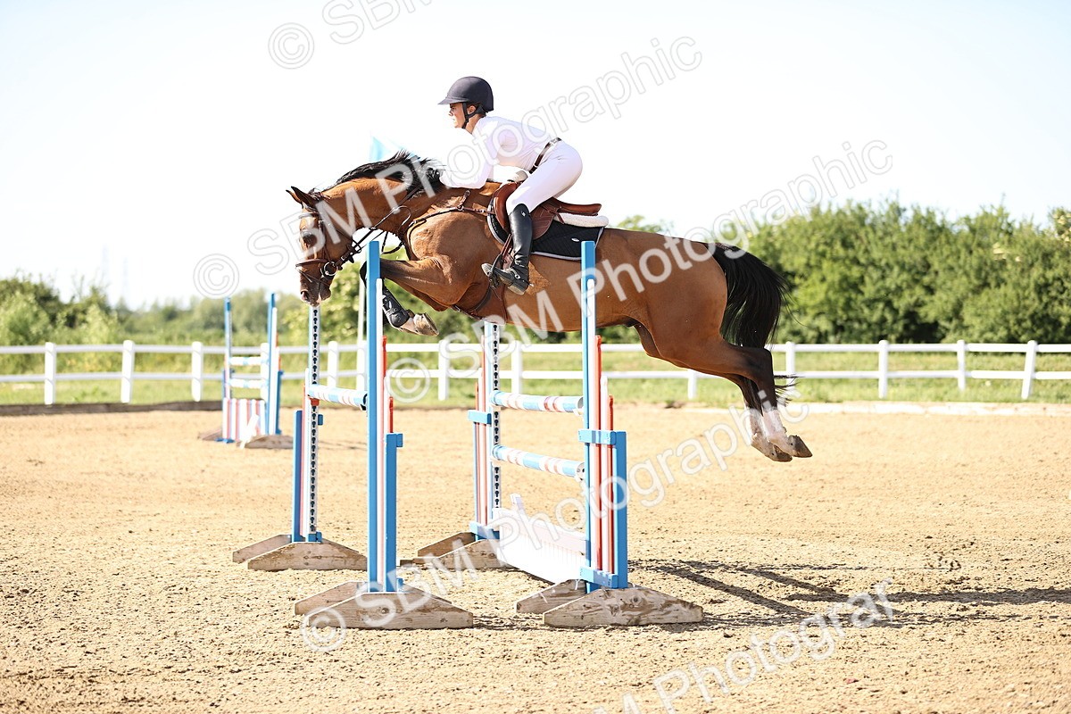 SBM_003132 - Class 5 - Senior Foxhunter - 1.20m