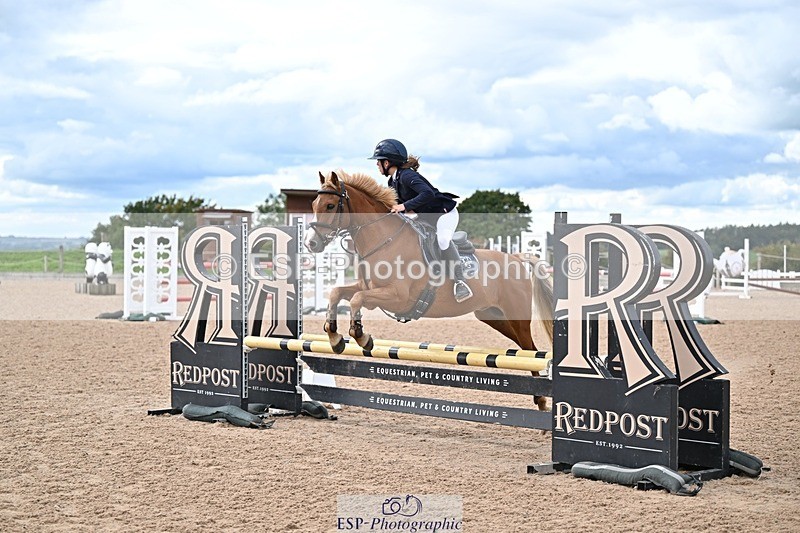 250921-143757-03919 - Cls 20 Pony 80cm Derby