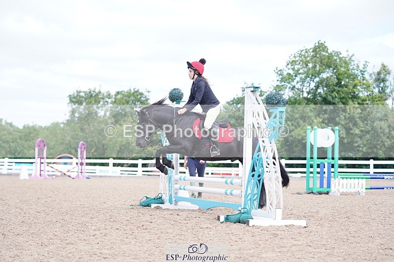 240809A-120210-00876 - Showjumping Competition