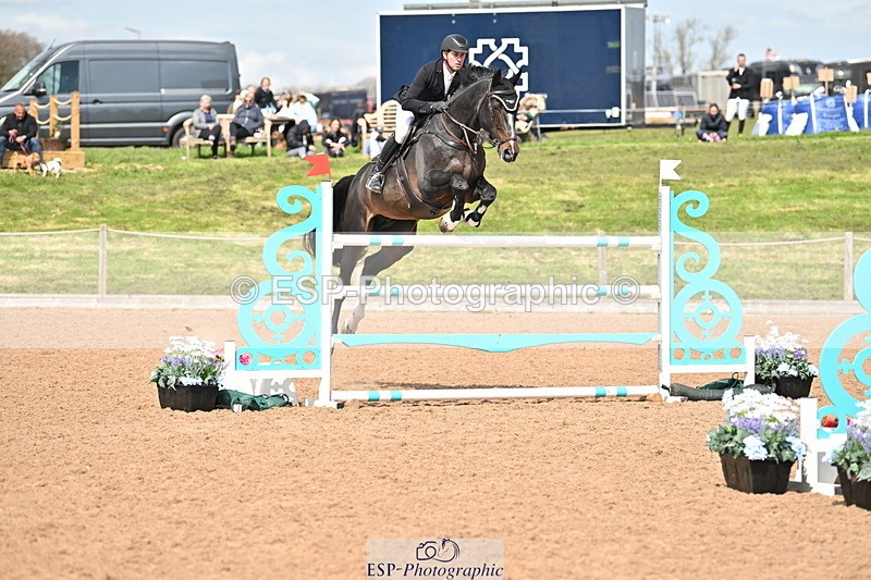 240418A-142238-04338 - Cls 9, 2 Star Big Tour 1.40m