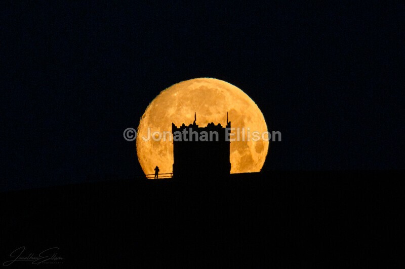 Rivington Pike Moonset - Rivington And Surrounding Areas