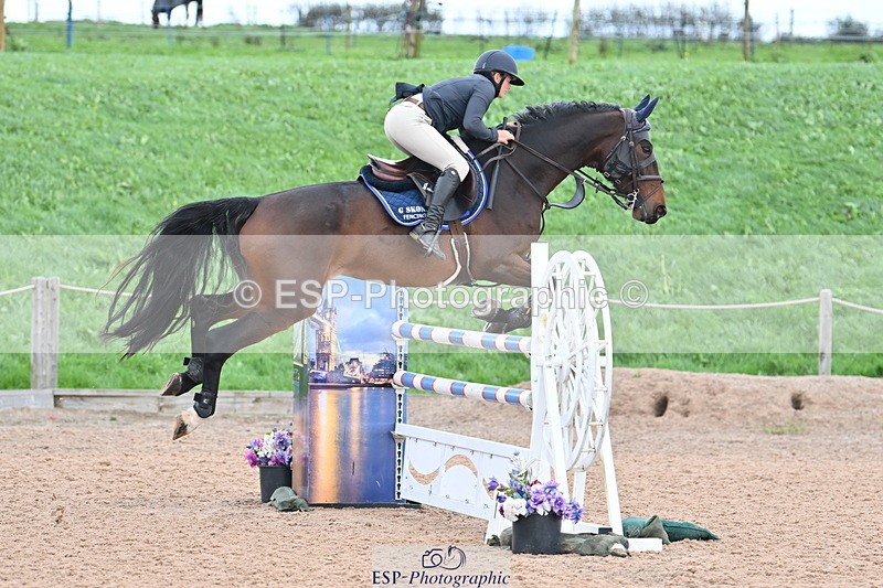 231013A-140636-02577 - Cls 9 Foxhunter & 1.20m Open