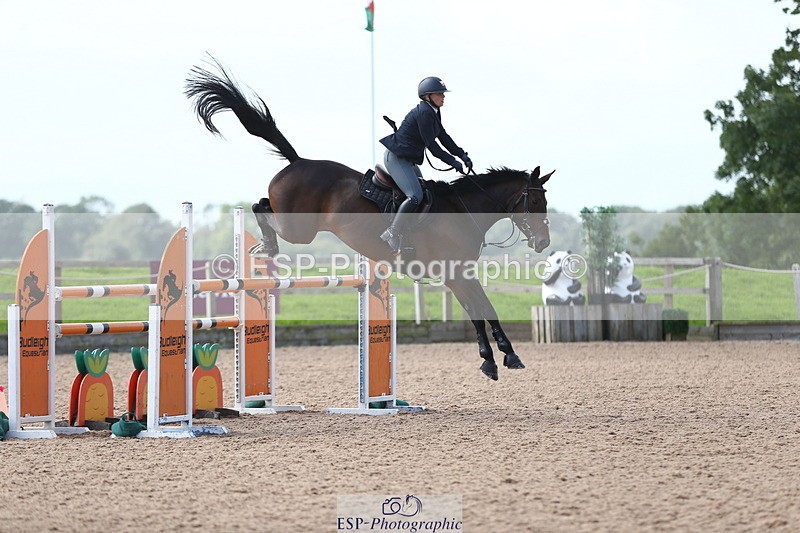 230812A-121214-08927 - Cls 32 Foxhunter