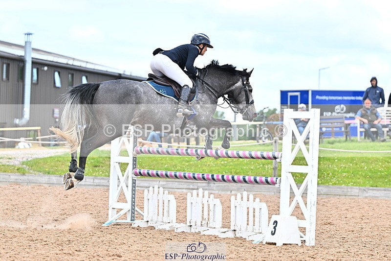 240608A-123719-02329 - Cls 4 Snr Newcomers and 1.10m Open