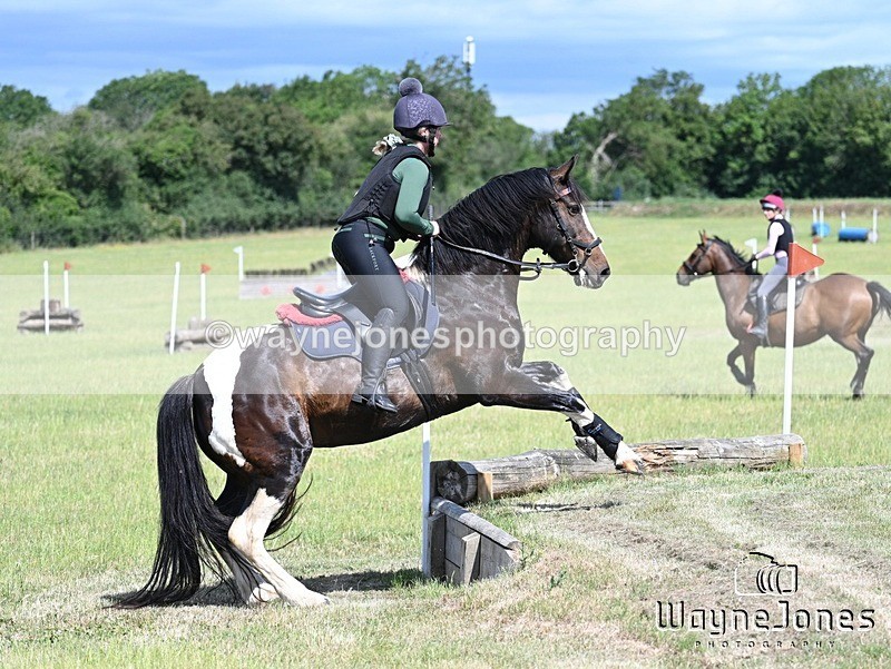 WJ7_9209 - Kellie Jade Ellie XC training with Kelly Harris 28-06-26