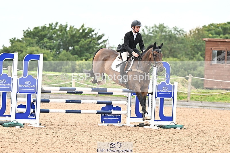 240828A-132845-00700 - Cls 3 Snr 1.05m Open