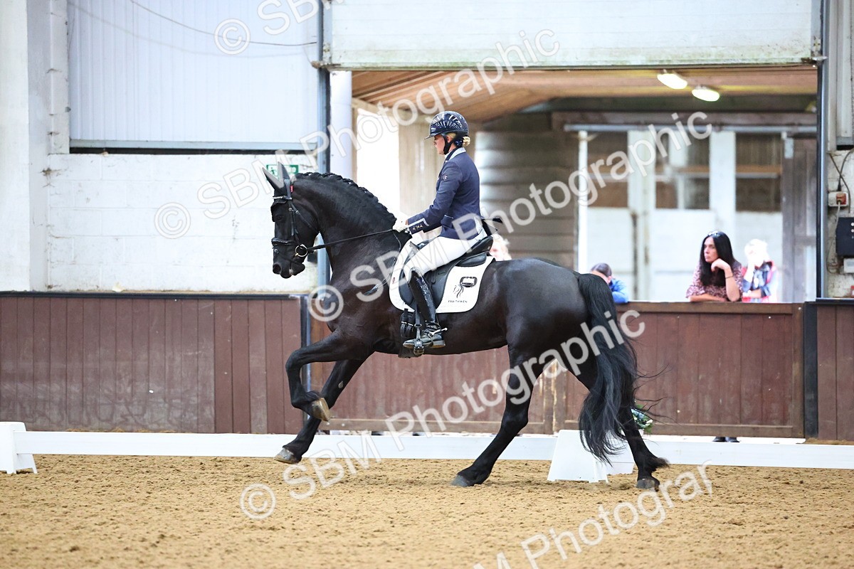 SBM_006608 - Class 5 - novice 6 - 12.04-13.07