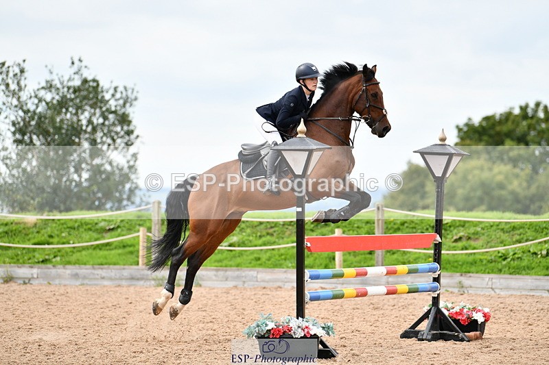 240915A-124519-09977 - Cls 27 Snr 1.05m & 1.10m GP