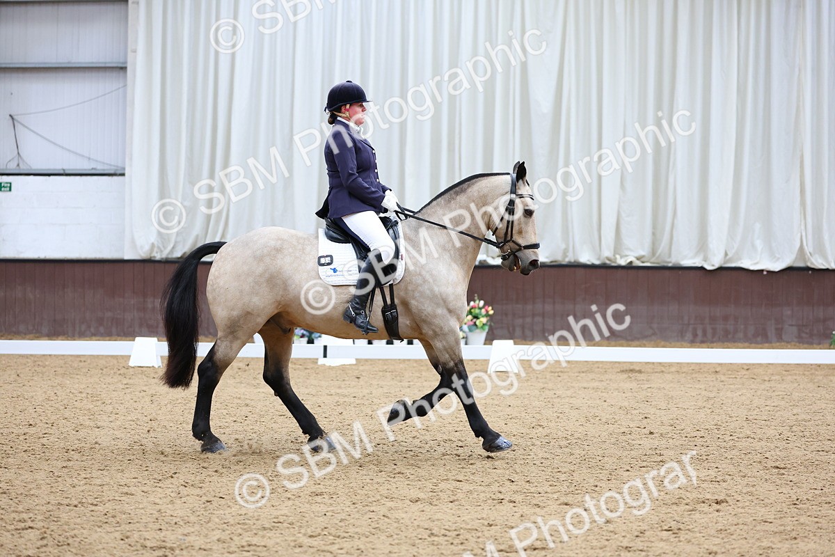 SBM_017142 - Class 16 - Novice FSM - 13.02-13.58