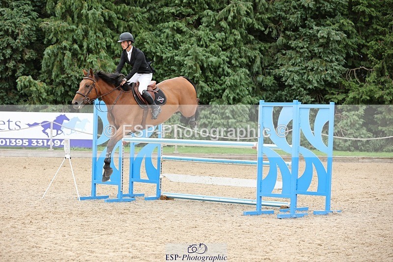 240817-153530-02300 - 06A Snr Fox 1.20m open