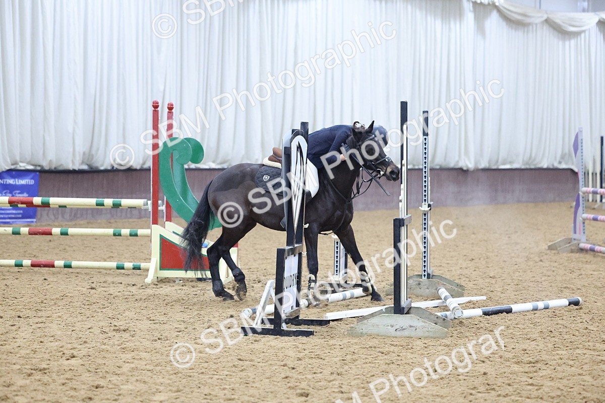 SBM_003308 - Class 11 - Blue Chip Pony Newcomers - 1.00m Open