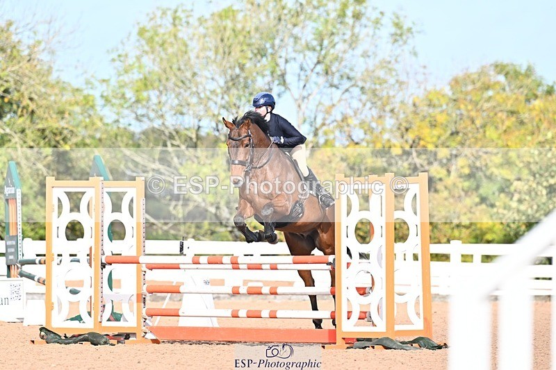 261014-110601-00140 - Cls 03 Snr Disco & 1.00m Open