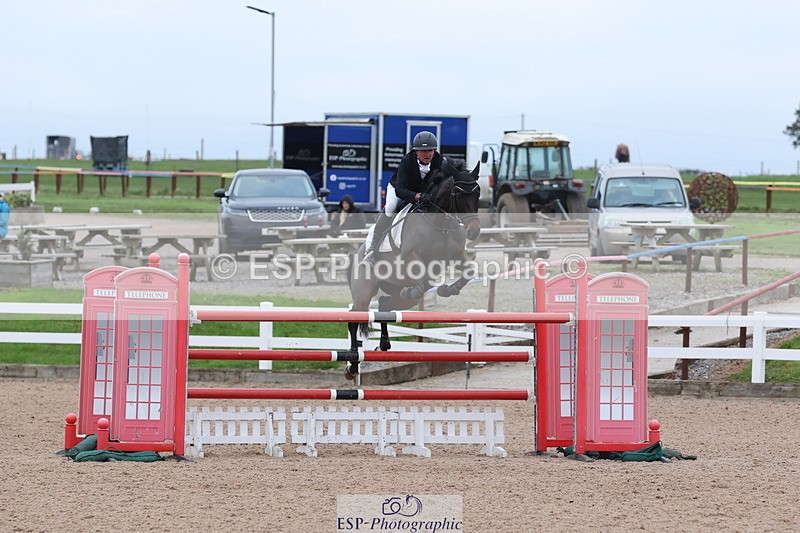 241101A-153259-03024 - FRI Cls 7 Blue Chip Grade B&C Jump Off