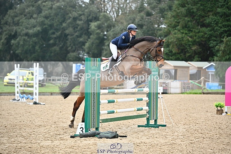 250216A-123126-02517 - Cls 10 Newcomers and 1.10m Open