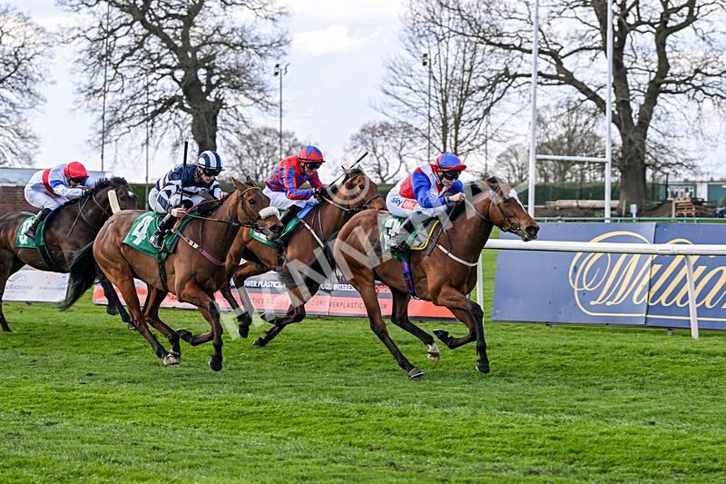 100426-Race 4-Harswell Ruby-3267 - Race 4