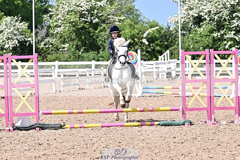 250517-110932-00871 - 40cm Assisted