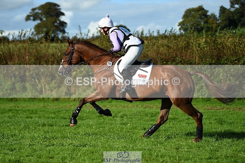 231022-144024-30244 - 305-CHILLI.KNIGHT-Gemma.Stevens-XC