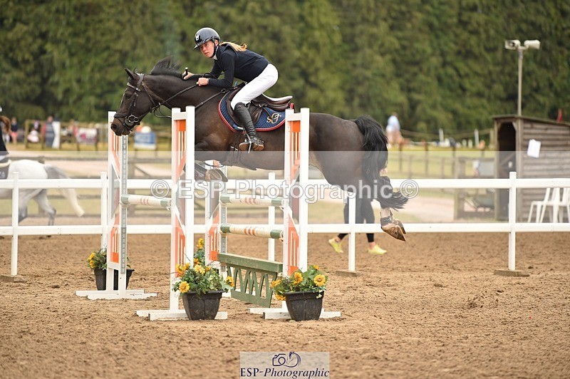 230618-134250-12772 - Cls 25 Pony Foxhunter & 1.10m Open