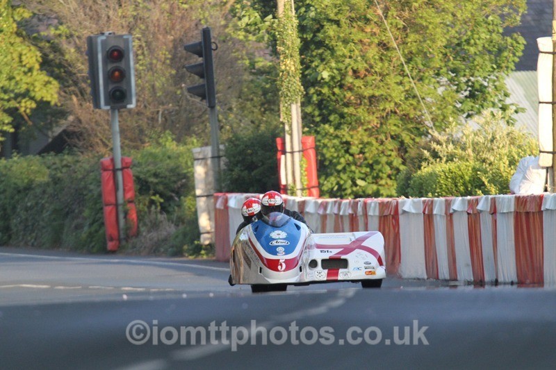 IMG_5639 - Thursday Practice - TT 2013 Side Car