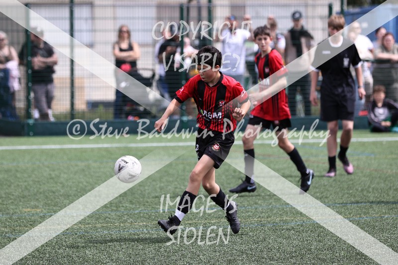 1DX32504 - Sun 14th U12 Boys