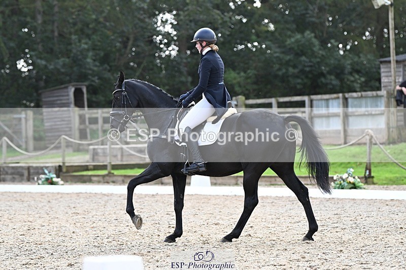 231019-143159-04206 - 053-WISHING.TIME-Holly.Law-DR