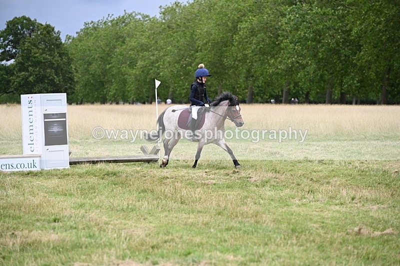 WJ6_2944 - Time at Jump 11:06 to 11:40