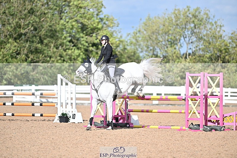 241005A-114448-03529 - SAT Cls 17 95cm Amateur Quali