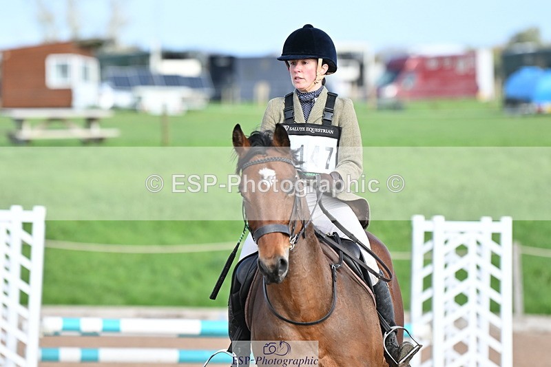 231029A-110212-02870 - 80cm Club and Schools