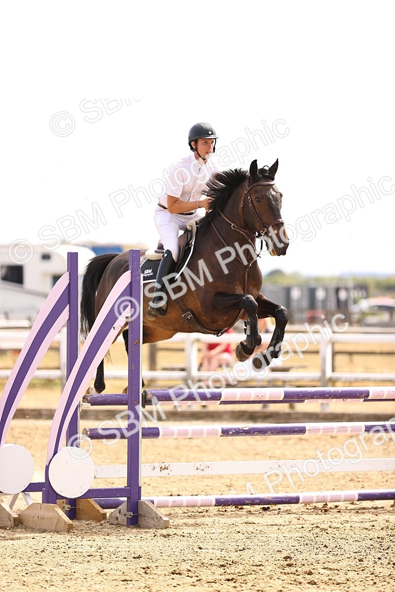 SBM_001245 - Class 4 - Senior Discovery - 1.00m Open